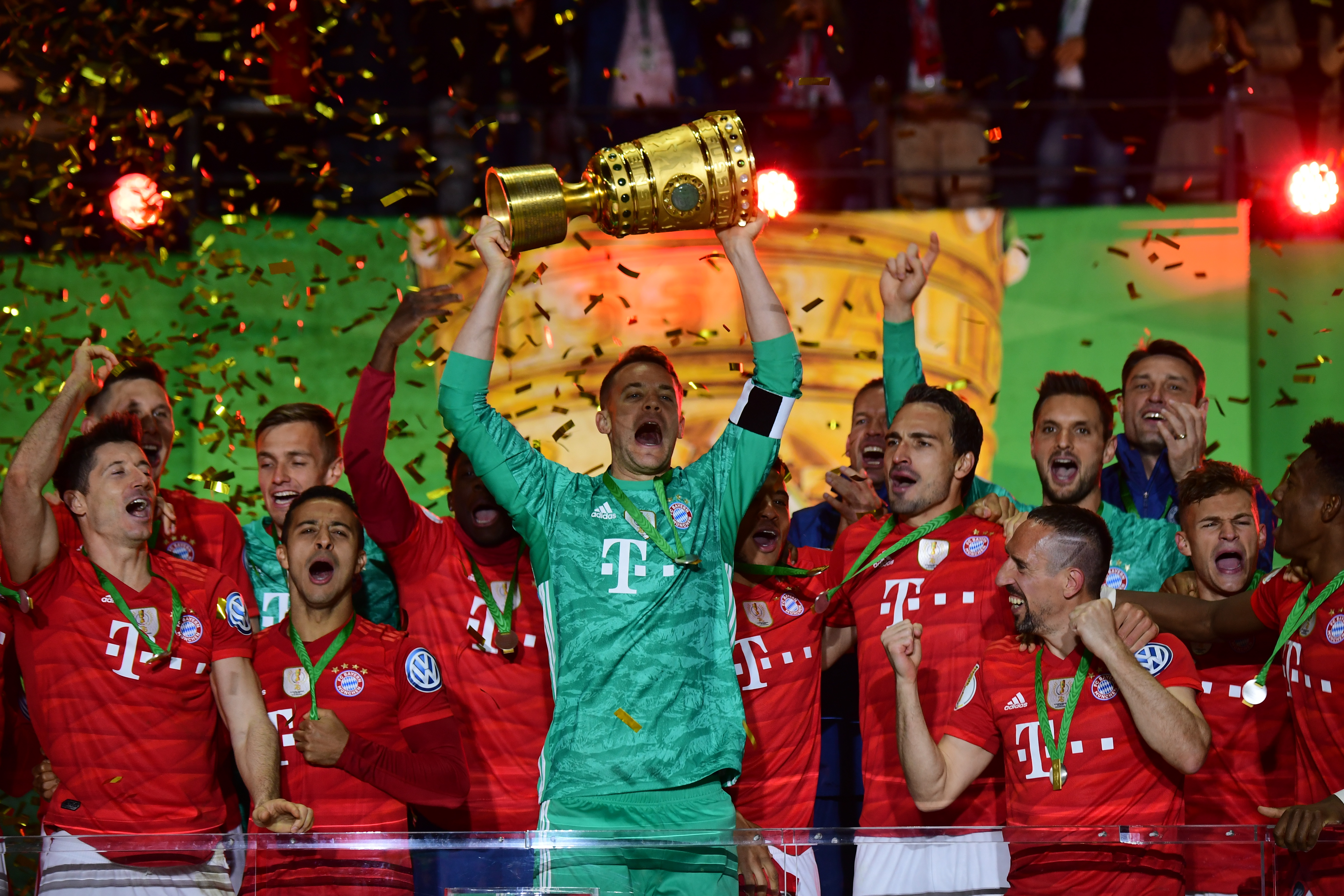 英格兰国脚合同即将到期，引众多豪门哄抢