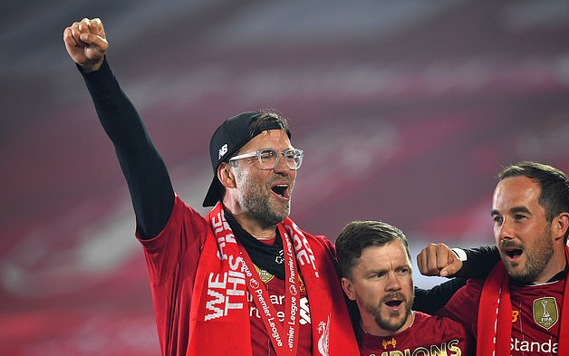 终于赢了！雷霆终结对马刺三连败