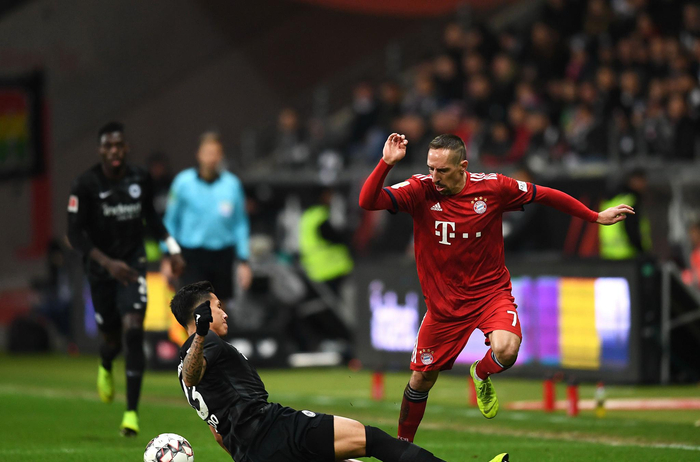 洛杉矶火箭队？湖人三分18投仅中2，被倒数球队压制，东契奇孤掌难鸣